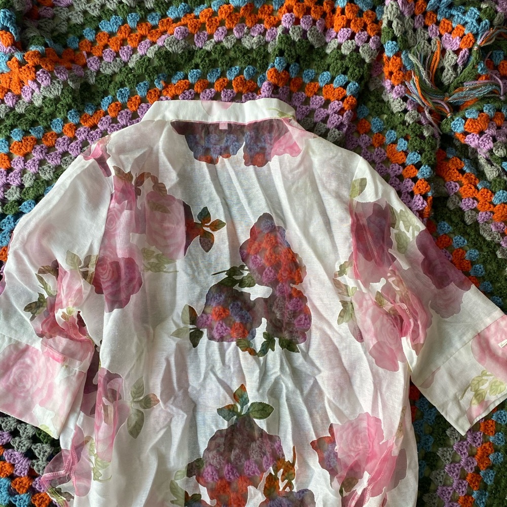 Sheer floral kimono
